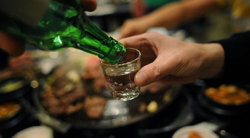 Lạm dụng rượu dẫn đến tình trạng viêm gan do rượu