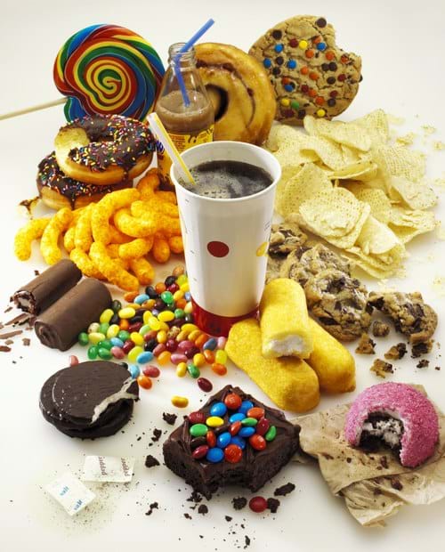 Đồ ăn chứa nhiều đường là nguyên nhân gây bệnh tiểu đường và gánh nặng cho gan